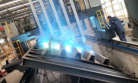 智能制造設(shè)備